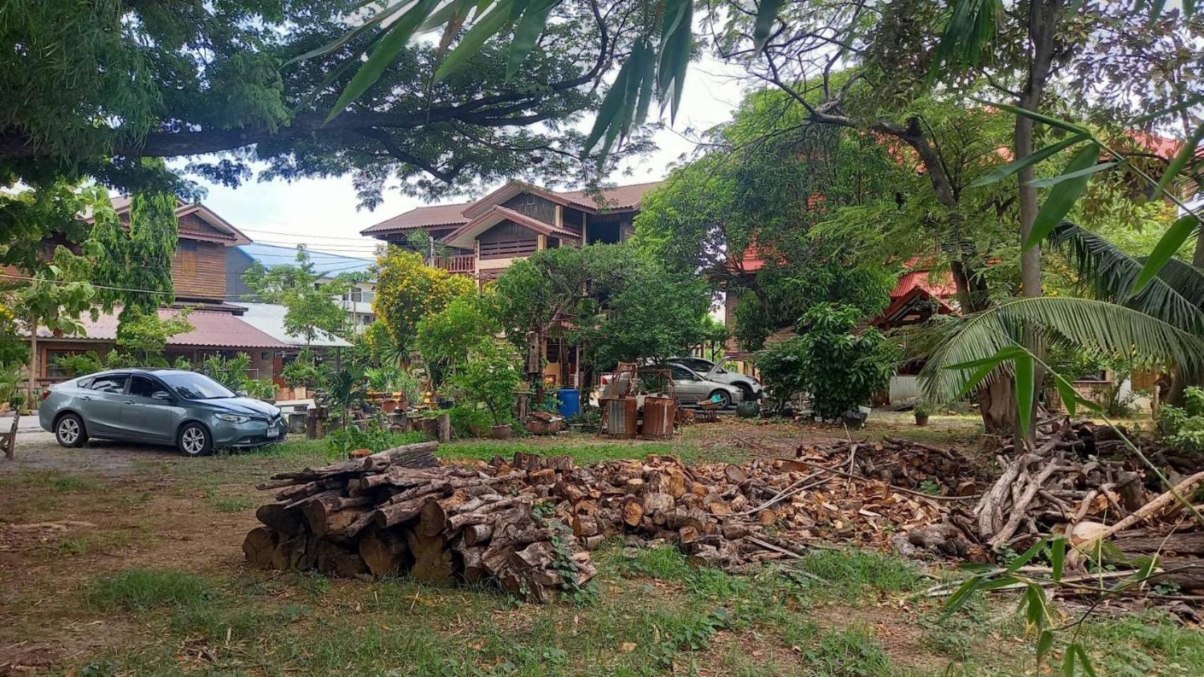 Baan Lotus Guest House พระนครศรีอยุธยา ภายนอก รูปภาพ
